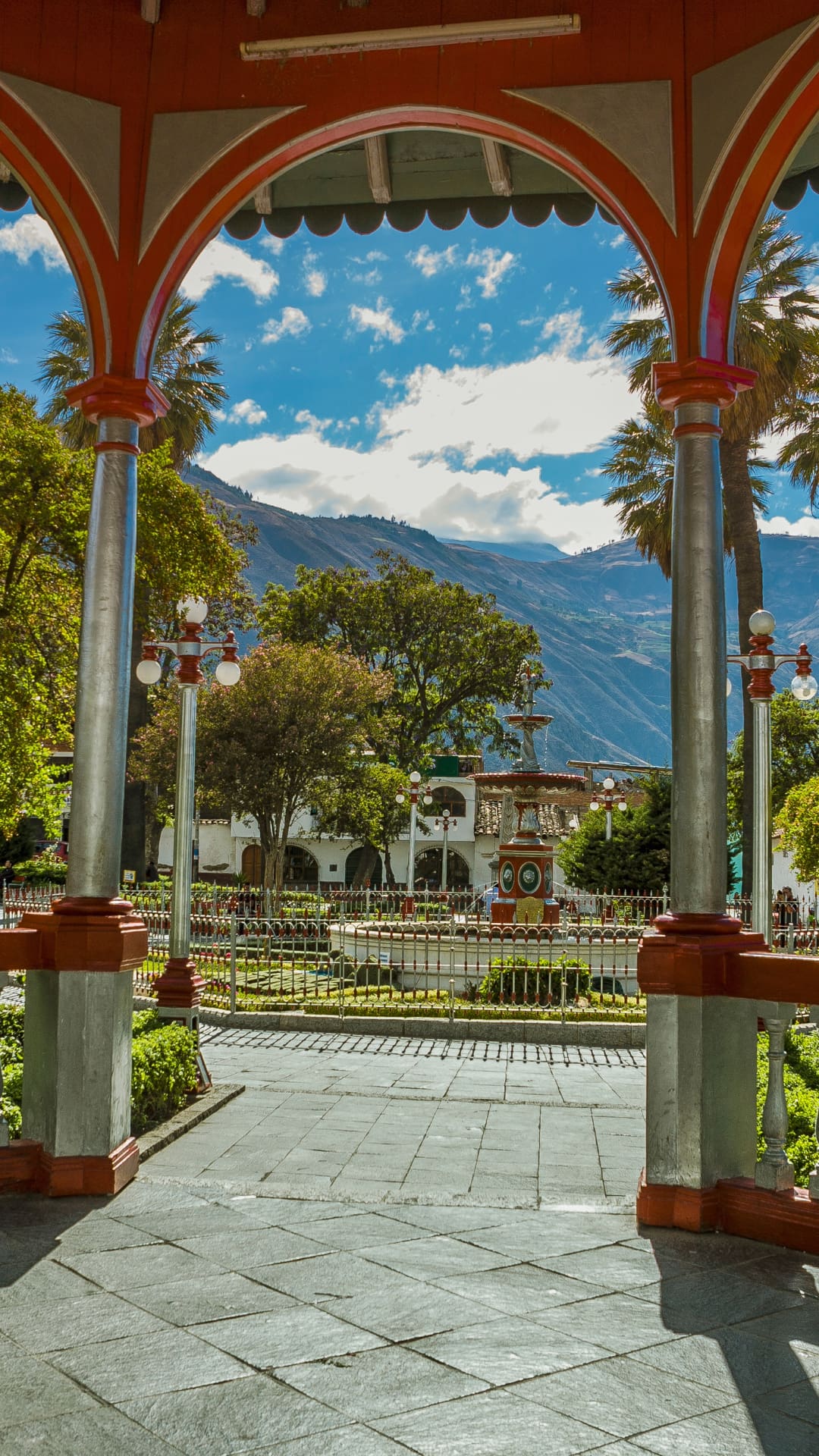 Callejon de Huaylas Scenic View Panoramic view of the Callejon de Huaylas valley with green fields and snow-capped peaks in Ancash.